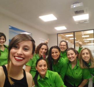 Taller de Risoterapia en la Semana de la Prevención de Leroy Merlin del CC. Torrecárdenas