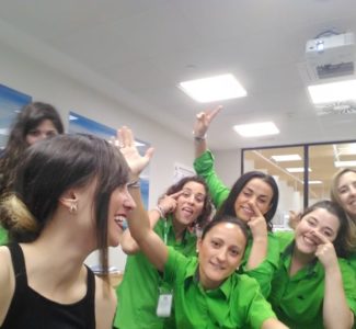 Taller de Risoterapia en la Semana de la Prevención de Leroy Merlin del CC. Torrecárdenas
